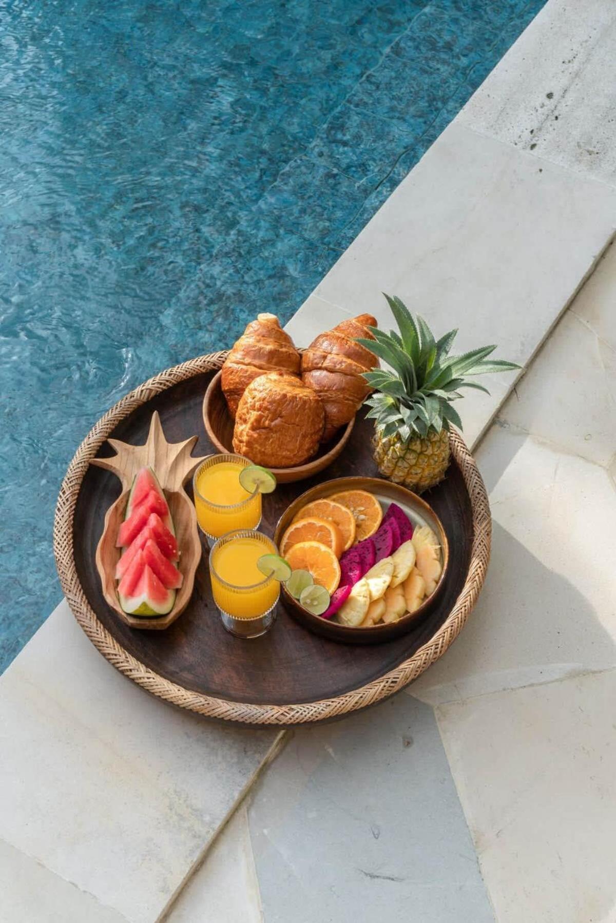 The Jungle - Luxurious & Tropical Concept - 3Br - Central Canggu Eksteriør billede