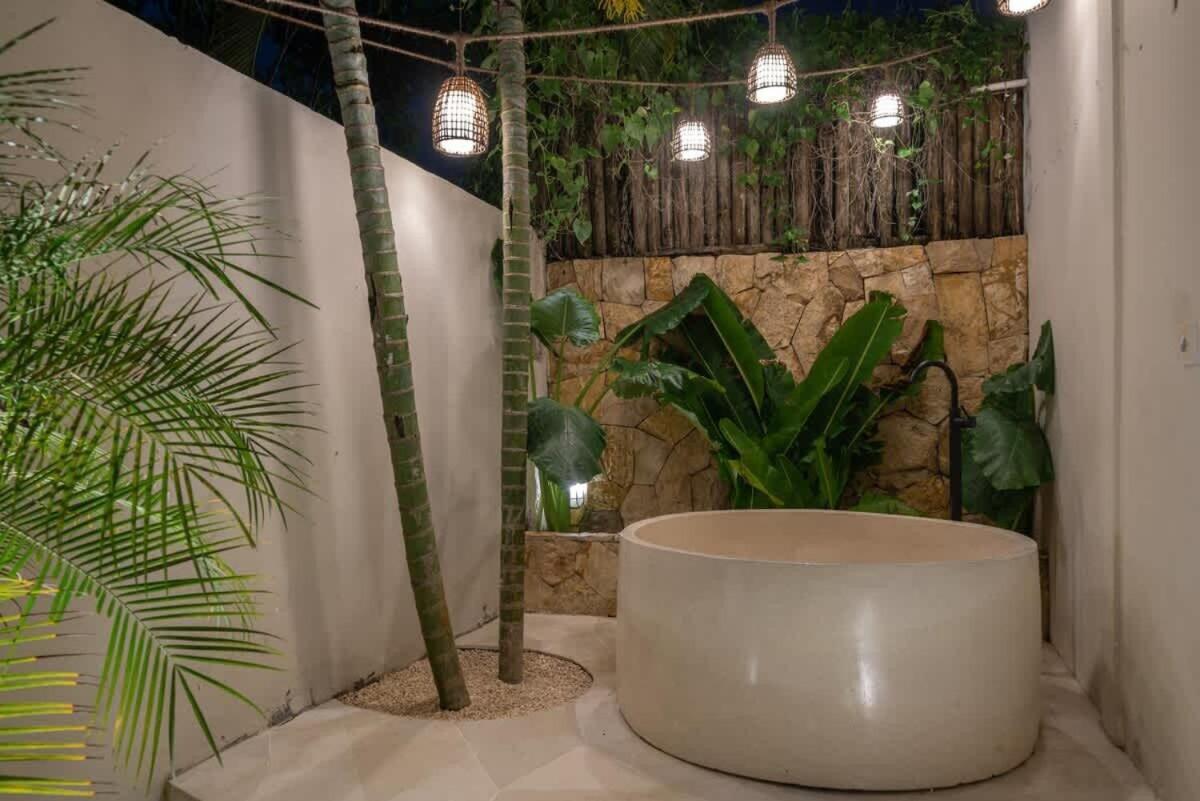 The Jungle - Luxurious & Tropical Concept - 3Br - Central Canggu Eksteriør billede